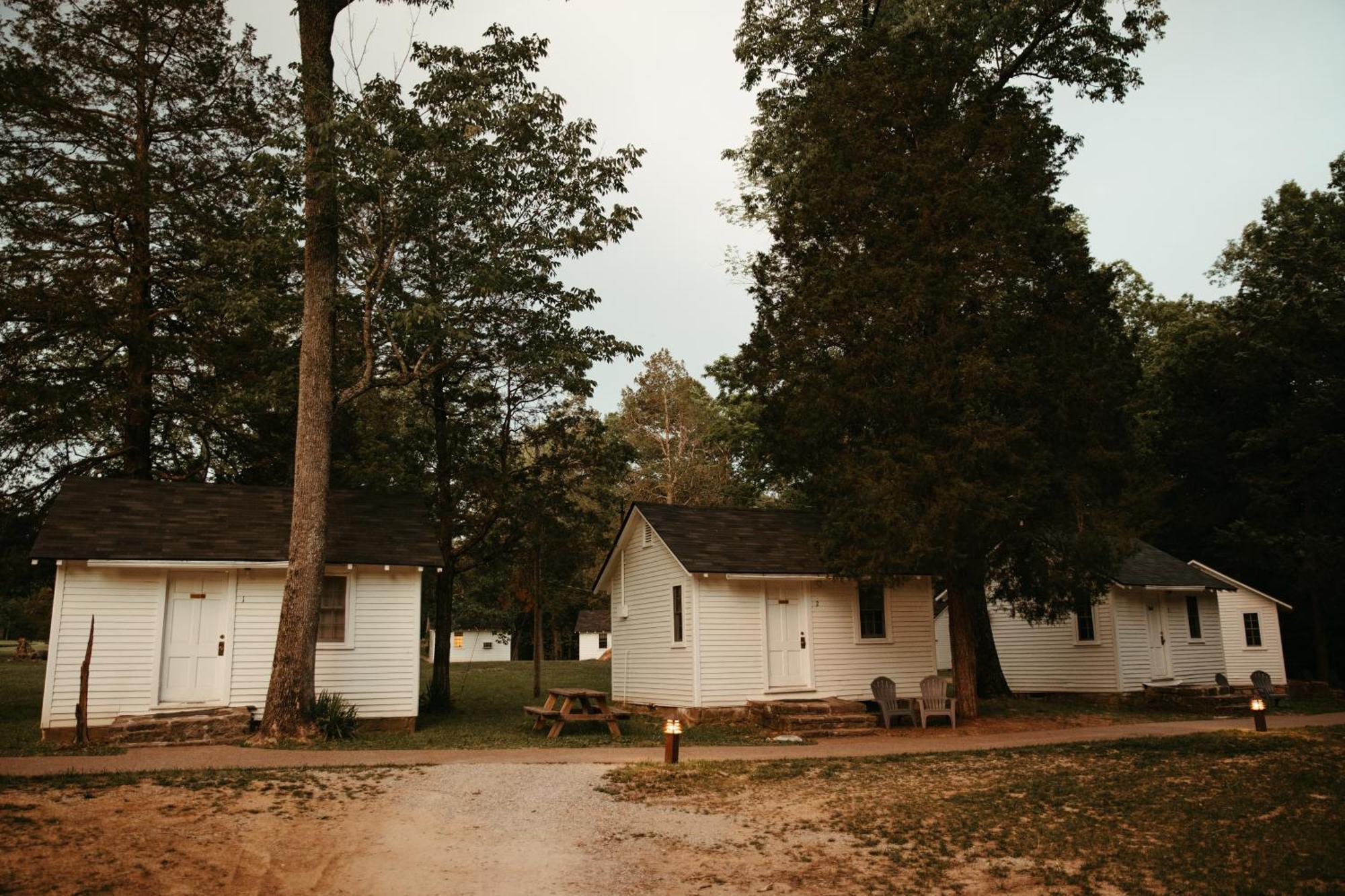 Mammoth Cave Lodge And Cabins 外观 照片